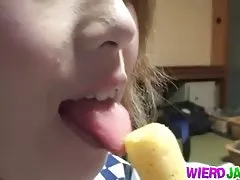 Sex filmy za free japoński laski masuje kutasa przez ścianę