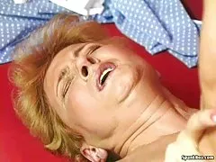 Owłosiona filmy sex za darmo Babcia w akcji