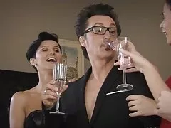 Modelki trzy dziwki niemiecki fucked przez jeden facet