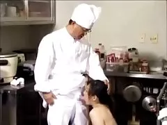 Polskie porno filmy chińska restauracja kucharz fucks gorące mamuśki kelnerka