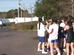 Japońskie sex ogłoszenia dziewczyny Podnieś carry Robienie Loda facet