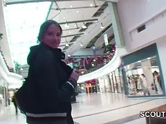 Www darmowe filmy p 2 chłopców uwieść dziwne szczupła nastolatka kurwa toaleta w centrum handlowym