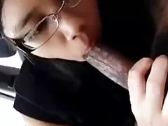 Filmy porno prywatne okularach azjatycka nastolatka w samochodzie daje bj jak profesjonalista